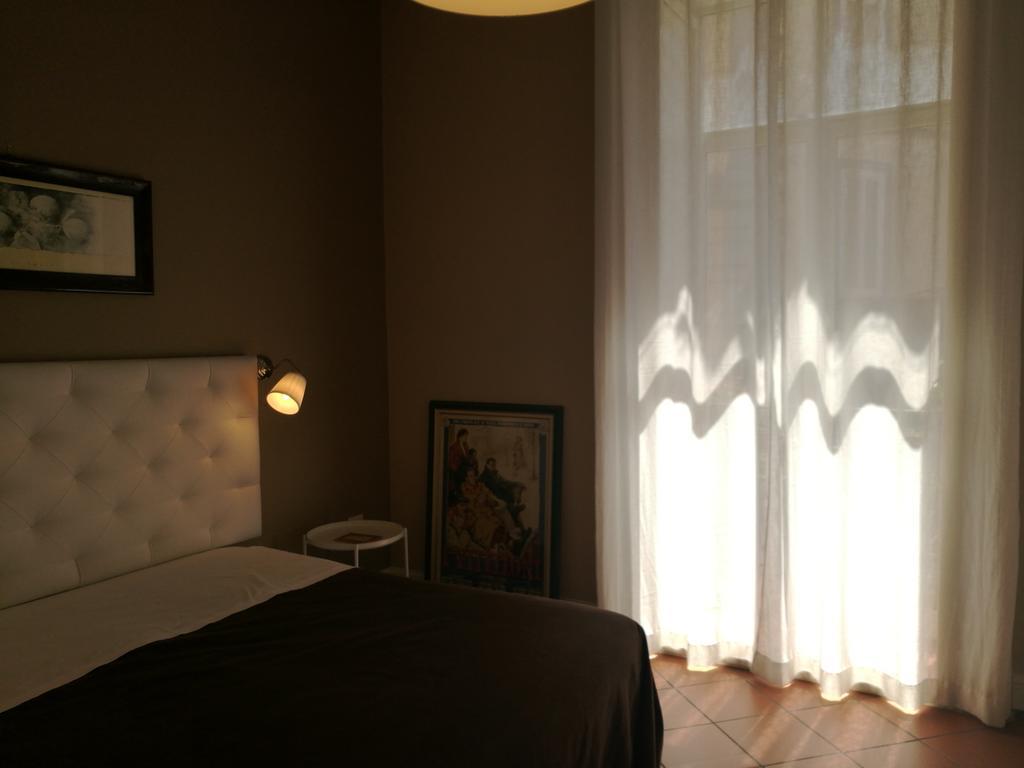 Bed Morelli 49 , Chiaia Nápoles Exterior foto