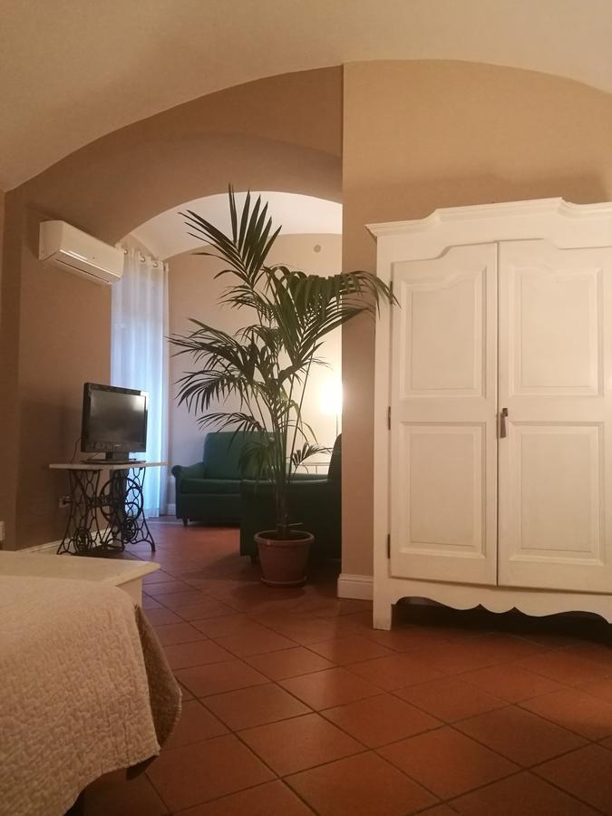 Bed Morelli 49 , Chiaia Nápoles Exterior foto